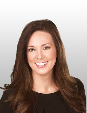 bio-pic-Lindsay-Pope Lindsay Pope